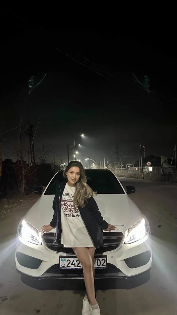 Amira - Photo 2
