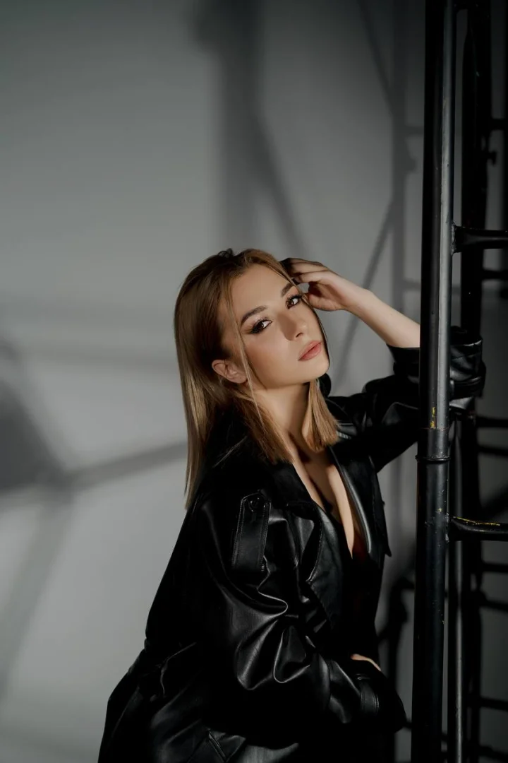 Ari - Photo 17