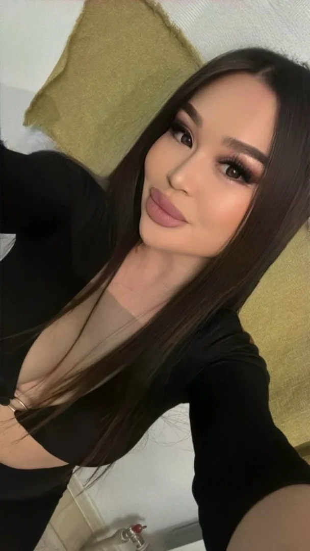Arina - Photo 11
