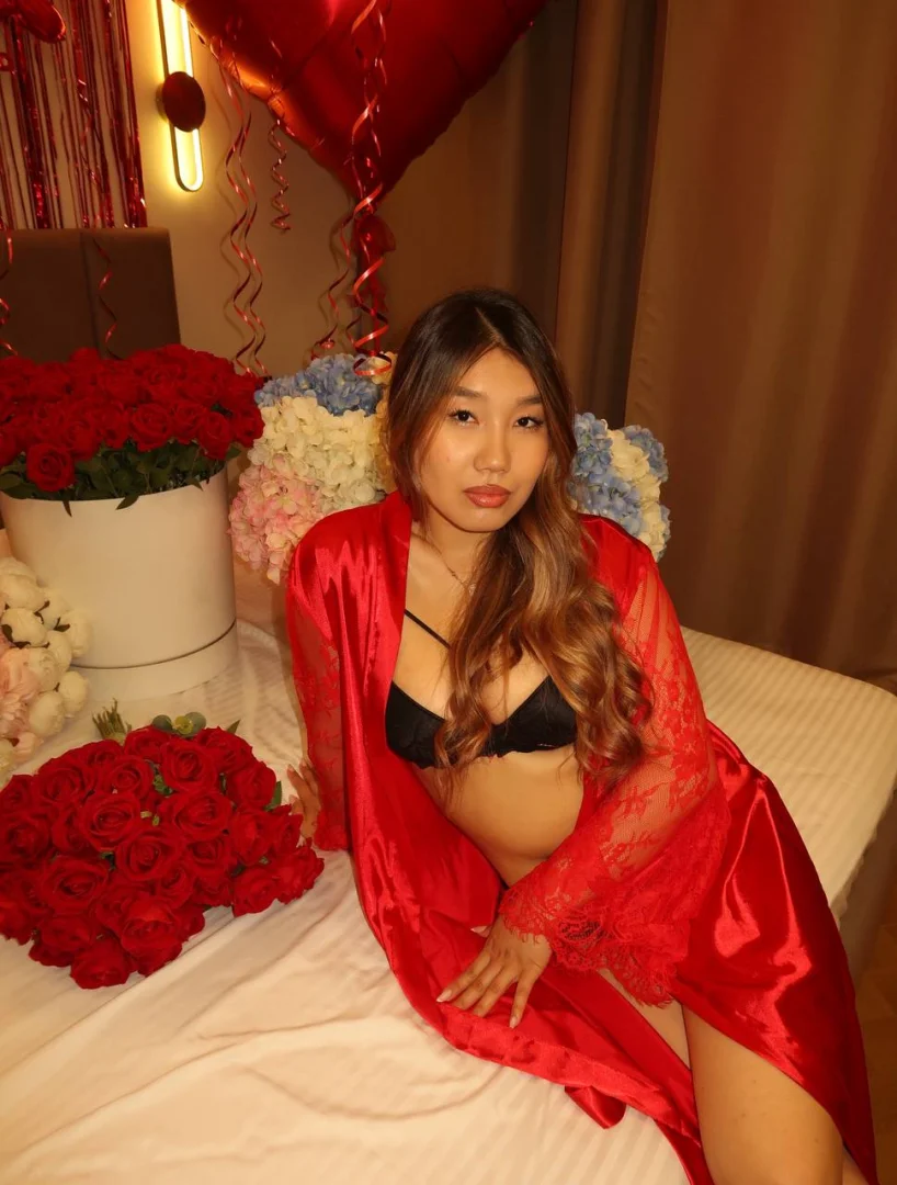 Aya - Photo 19
