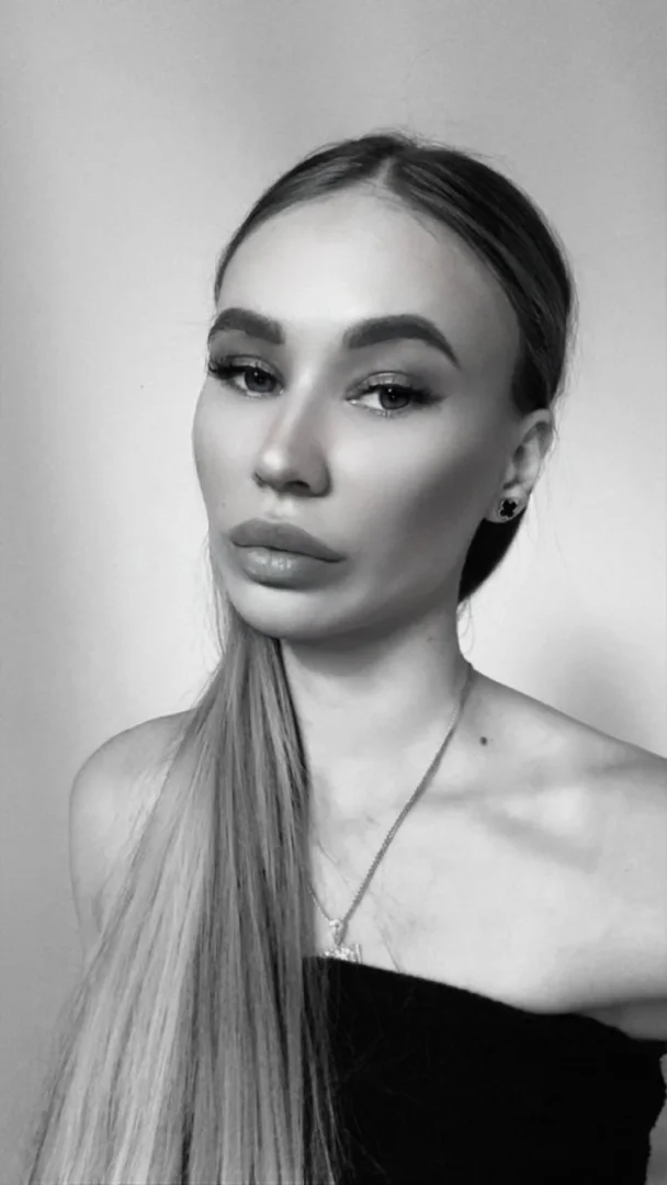 Ksenia - Photo 6