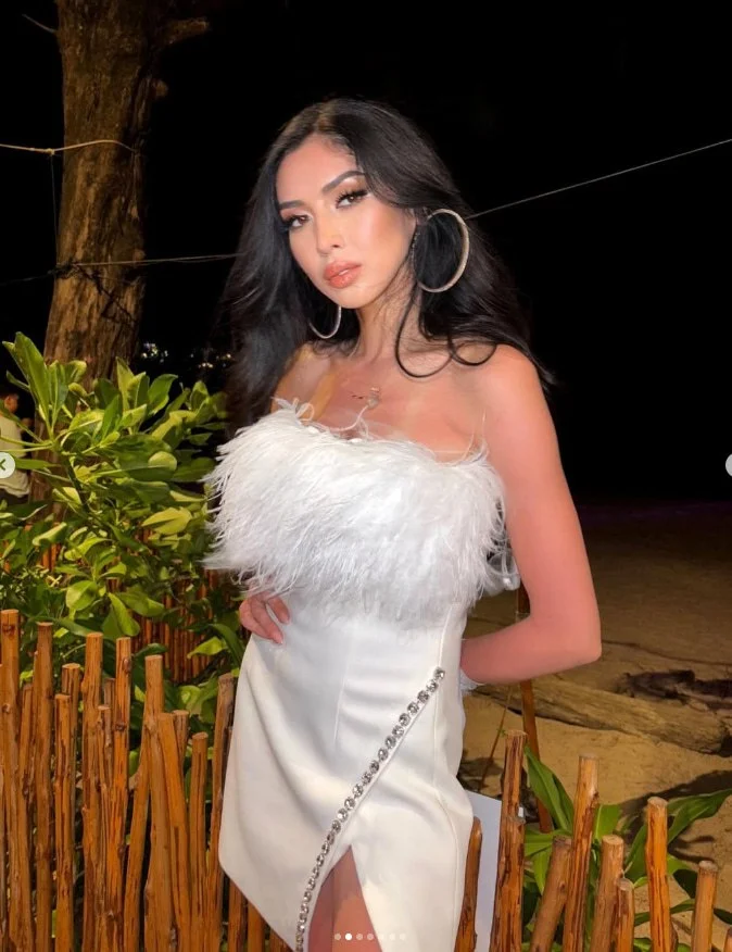 Nikol - Photo 16