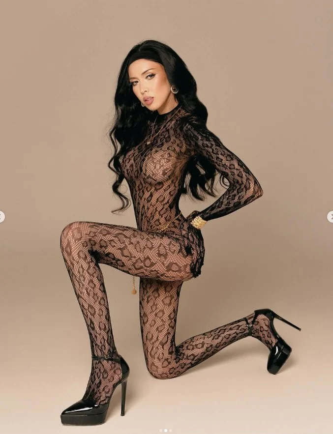 Nikol - Photo 12