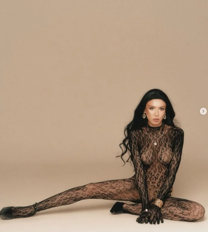 Nikol - Photo 3