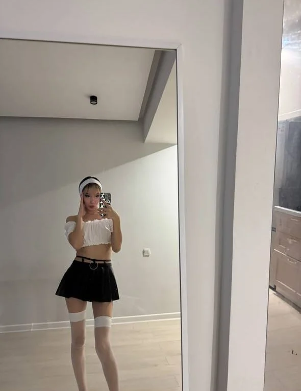 Rosie - Photo 8