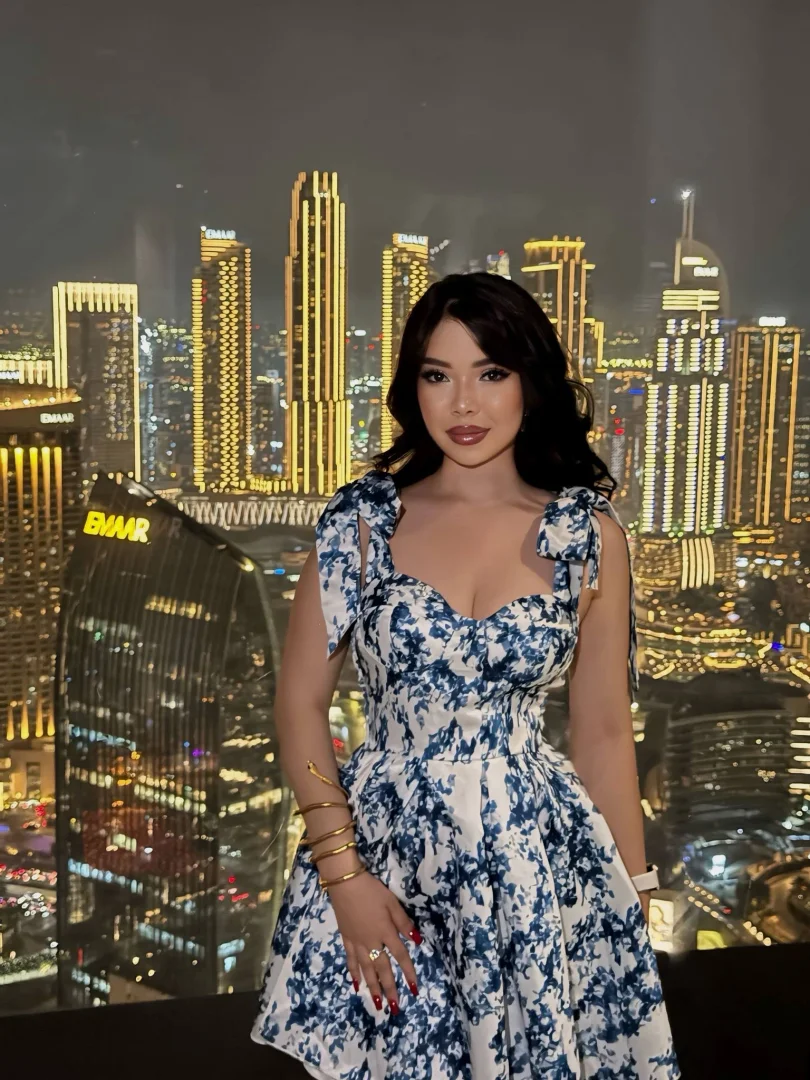 Vanessa - Photo 9