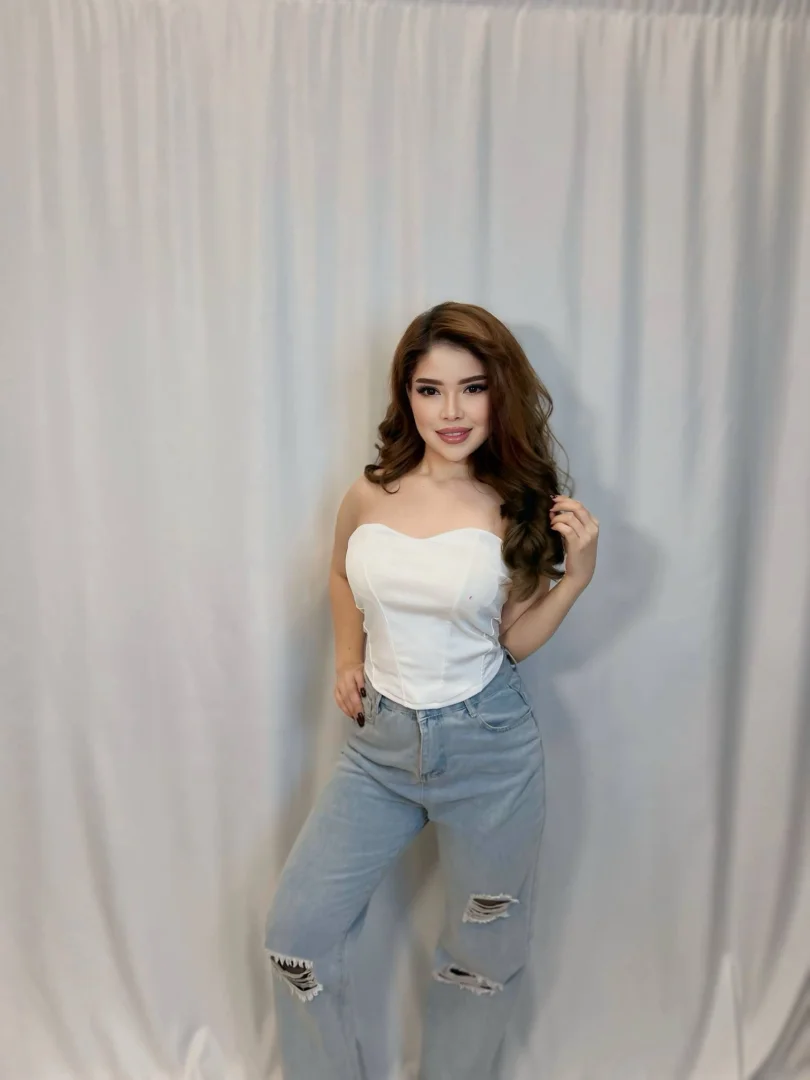 Vanessa - Photo 2